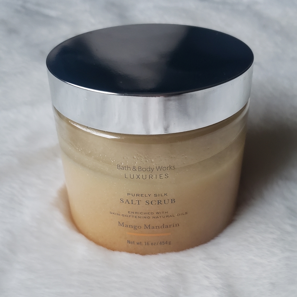 🆕️Bath & Body Works-Purely Silk Salt Scrub